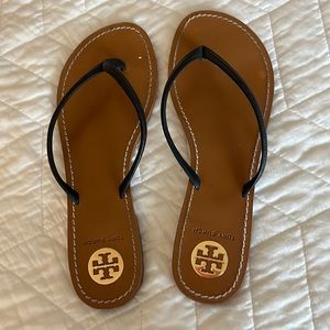 Tory Burch Navy thin strap sandal. Excellent condition! Size 9
